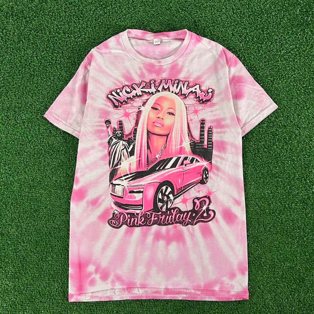 Nicki minaj pink friday 2